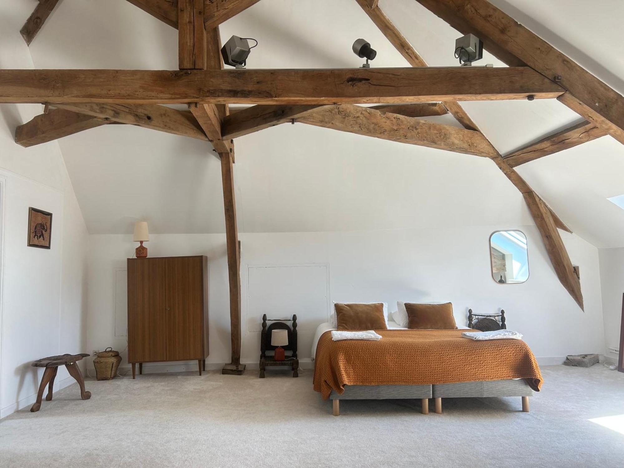 Maison D'Hotes La Doucelle Culture Et Bien-Etre Lignieres-Orgeres Room photo